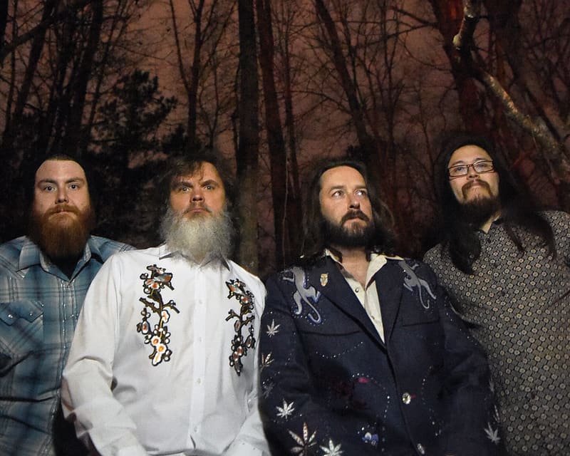 The Pinx Reinvent Rock 'n' Roll with Music Video for "Mercy!"
