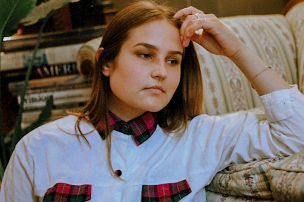 Maggie Gently - press photo